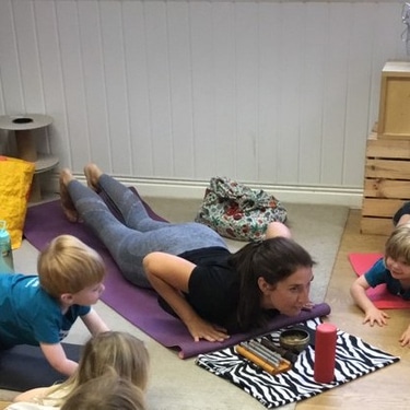 Yoga with teacher 2 (1)